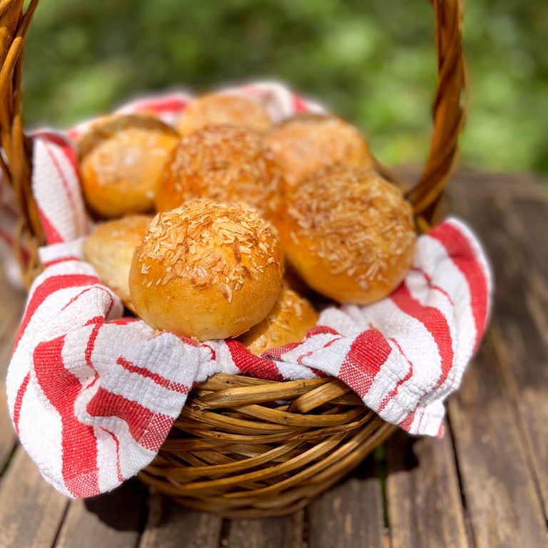 Columbian Coconut Buns