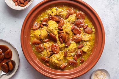 Moroccan Chicken Tagine with Apricots &amp; Almonds