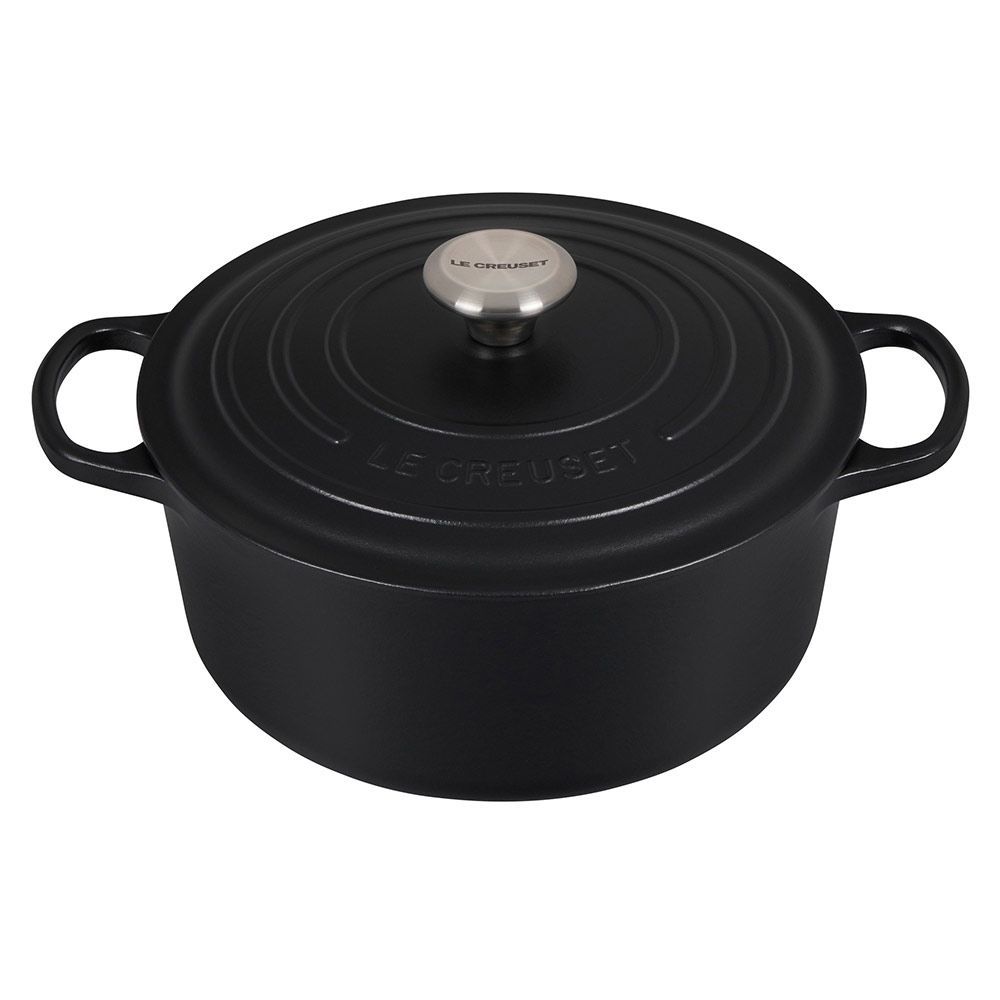 Signature Round Dutch Oven - Licorice, 5.5 qt. | Le Creuset