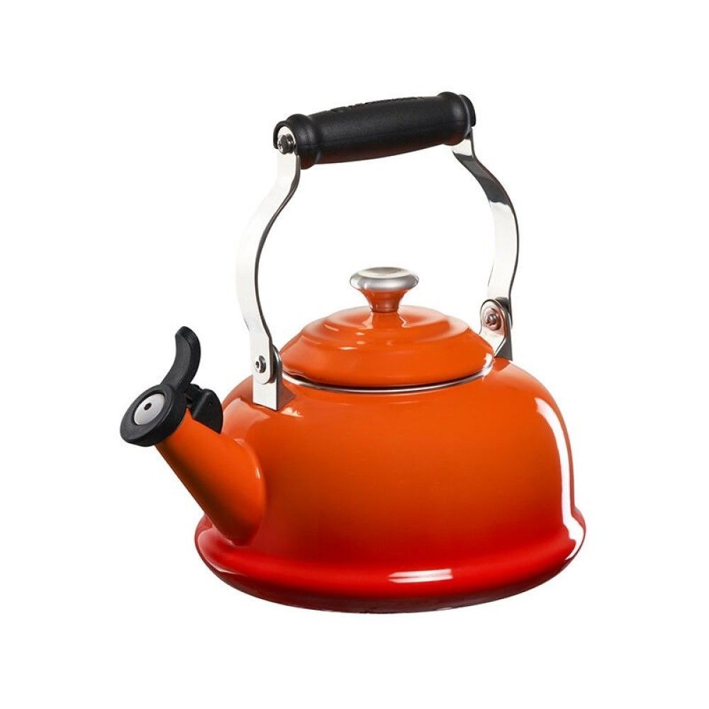 Whistling Kettle - Flame w/ SS Knob, 1.7 qt. | Le Creuset