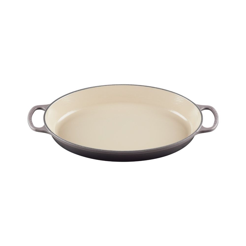 Signature Oval Baker - Oyster, 3 qt. | Le Creuset