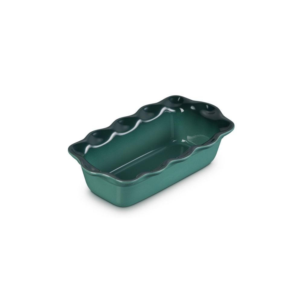 Heritage Fluted Loaf Pan - Artichaut, 9&quot; | Le Creuset