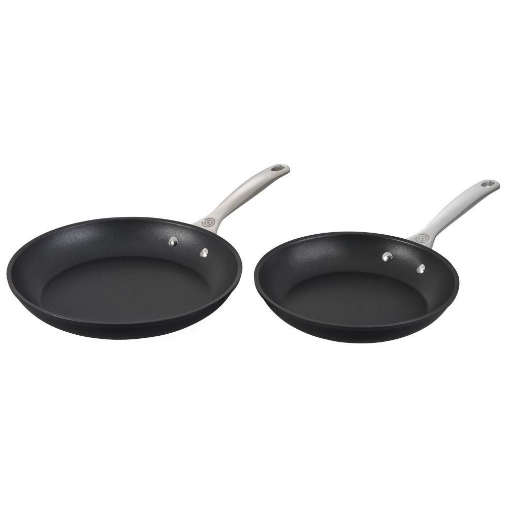 Toughened Nonstick PRO 2 Piece (9.5&quot; &amp; 11&quot; Fry Pan) | Le Creuset