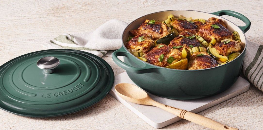 Signature Round Wide Oven 6.75 Qt Caribbean Signature SS, 6.75 qt. | Le Creuset