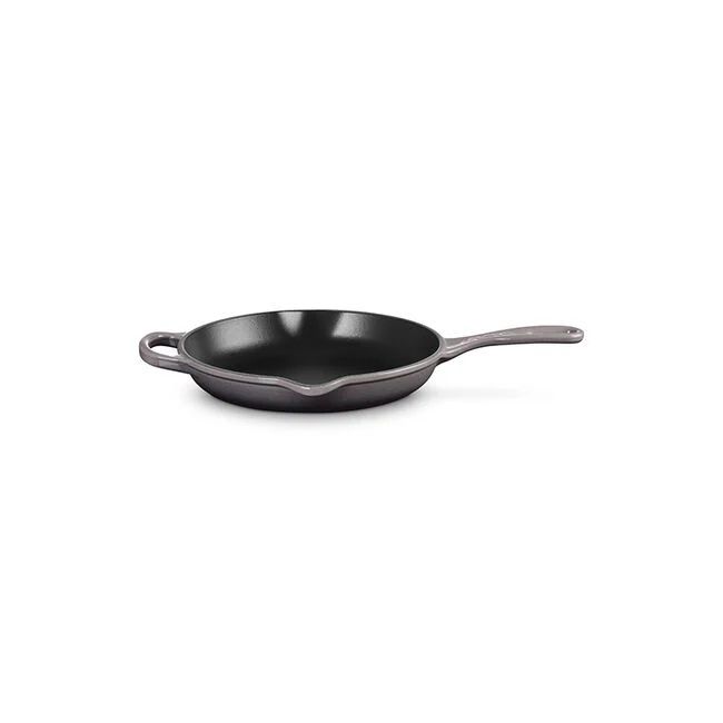 9&quot; Signature Iron Handle Skillet - Oyster, 9&quot; (1-3/8 qt.) | Le Creuset