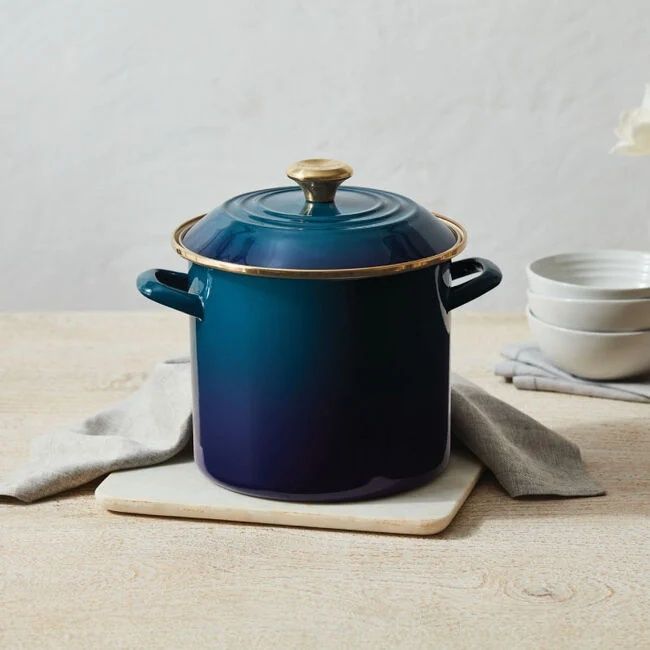 Stockpot with Metal Finishes - Marseille, 12 qt. | Le Creuset