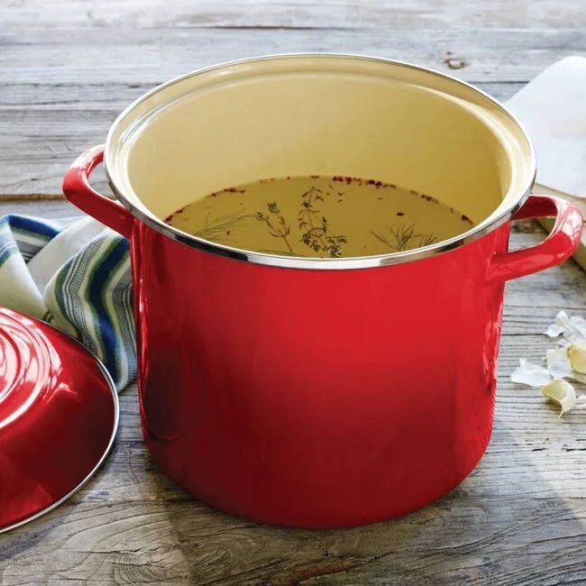 Stockpot - Cerise, 8 qt. | Le Creuset
