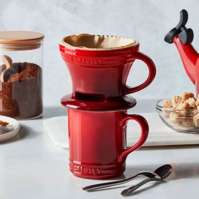 Pour Over Coffee Maker - Cerise | Le Creuset