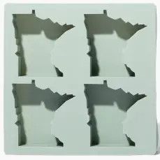 Minnesota Large Ice Cube Tray, Forest Green | Northern Goods