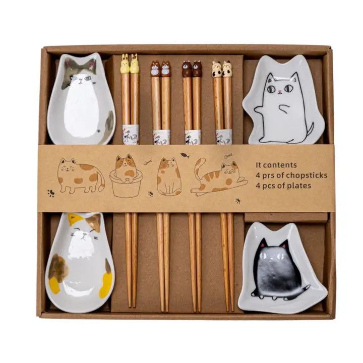 4 Pair Cute Cats Wooden Chopsticks and Sauce Dish Gift Set (1/20) | Urban Tokyo