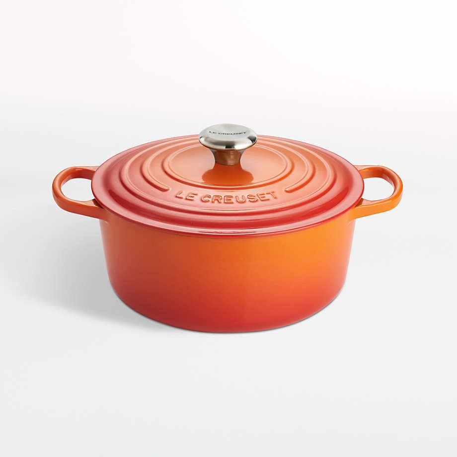 Signature Round Dutch Oven - Flame 5.5 qt. | Le Creuset