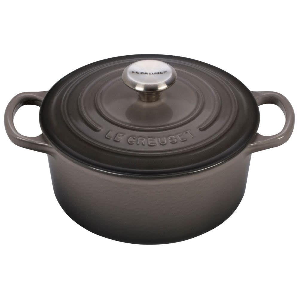 Signature Round Dutch Oven - Oyster 2 qt. | Le Creuset