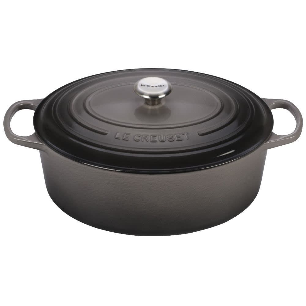 Signature Oval Dutch Oven - Oyster 9.5 qt. | Le Creuset