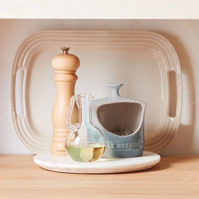 Alpine Salt Mill - White Oak 7 in. | Le Creuset