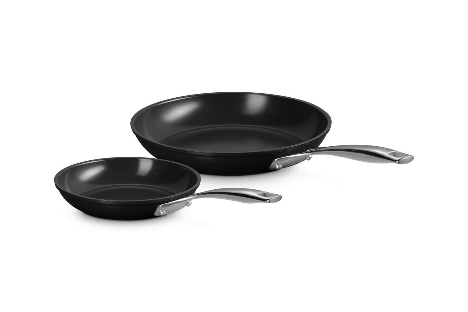Set of 2 Essential Non-Stick Ceramic 8 In 10 In Fry Pan  | Le Creuset