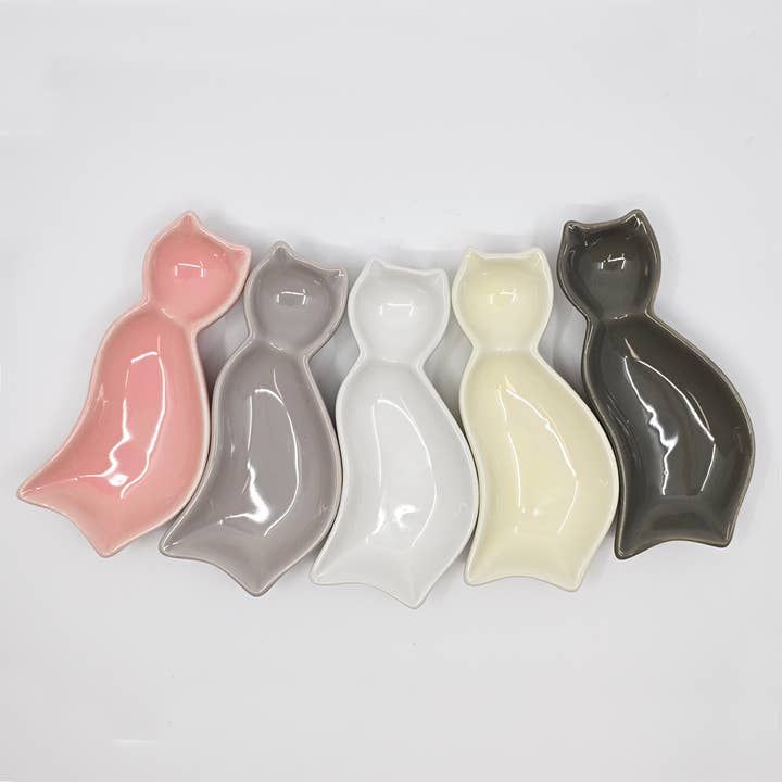 4"L Cat Shaped Porcelain Sauce Dish Dark Gray (12/144) | Urban Tokyo