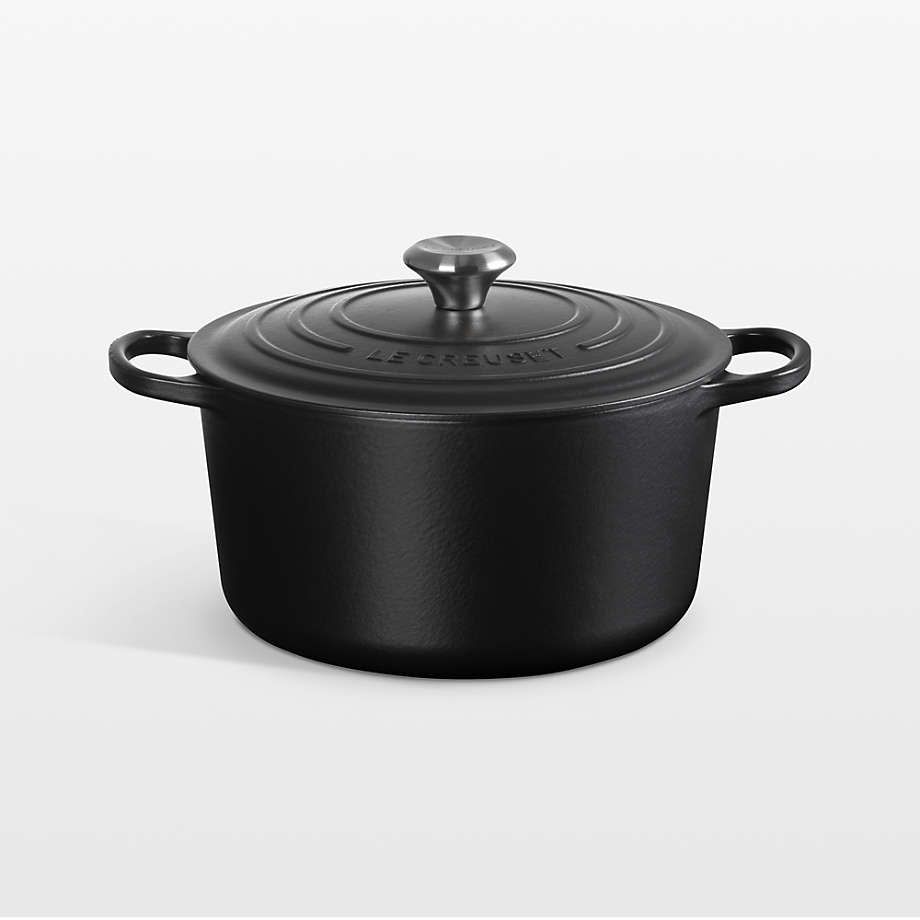 Signature Round Deep Oven, Licorice 6.5 qt. | Le Creuset