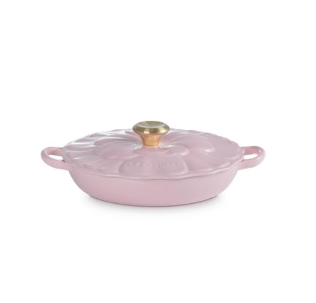 Signature Petal Braiser 2.25Qt Chiffon Pink Signature Light  | Le Creuset