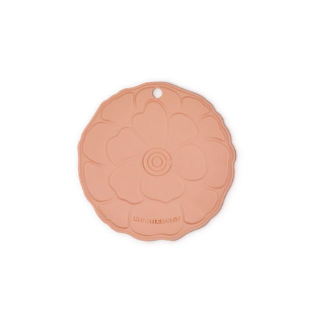 Silicone Trivet Petal 8 In Peche  | Le Creuset