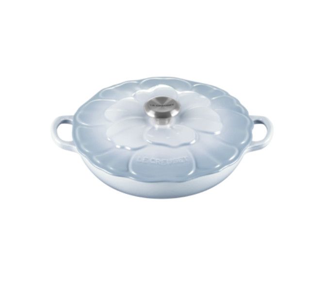 Signature Petal Braiser 2.25Qt Coastal Blue Signature Ss  | Le Creuset