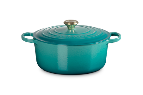 Signature Round Dutch Oven - Riviera 7.25 qt | Le Creuset