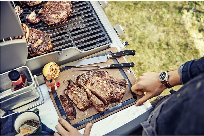 Sets, Forged, 2-Piece Carving Set (8" Carving, 6" Carving Fork) Black | Victorinox