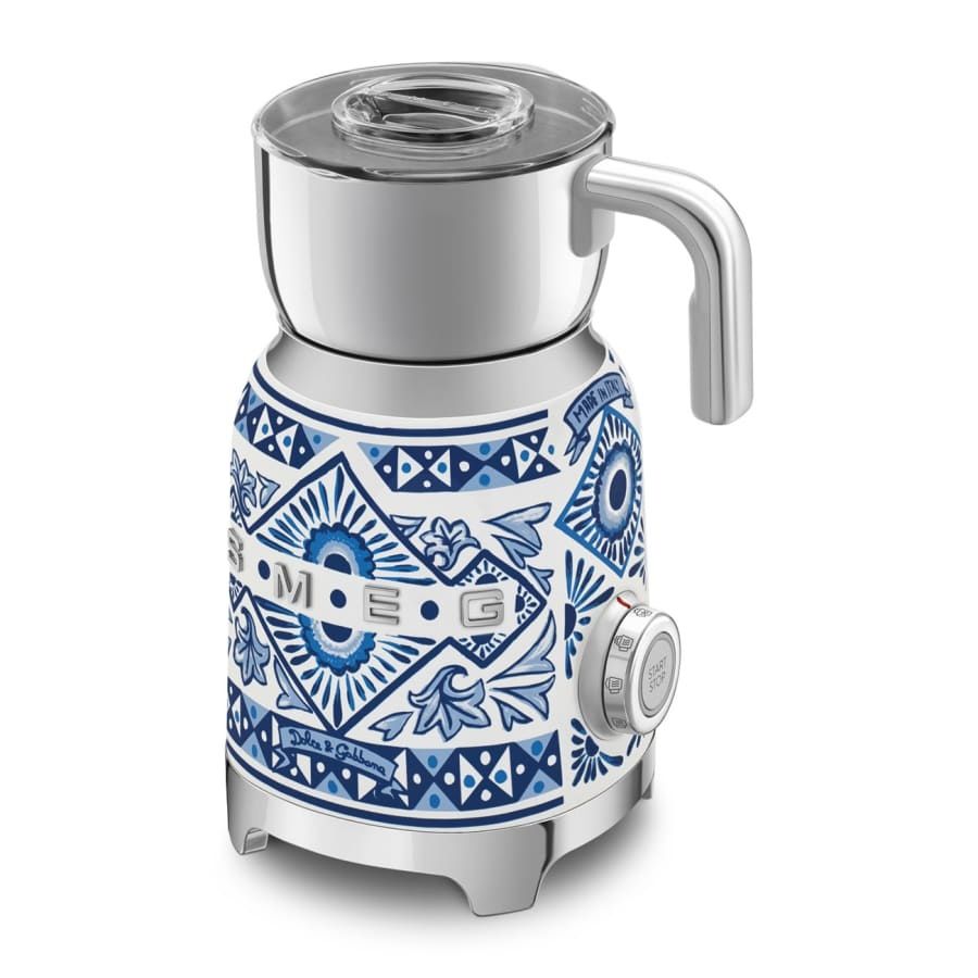 Dolce &amp; Gabbana Blu Med Milk Frother | SMEG