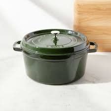 7-qt Round Dutch Oven - Basil | Staub