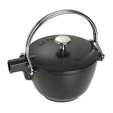 1-qt Round Tea Kettle - Black | Staub