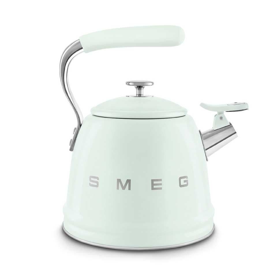 50's Retro Style Aesthetic Whistling Kettle | SMEG