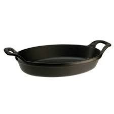 11-inch X 8-inch Oval Baking Dish - Black | Staub