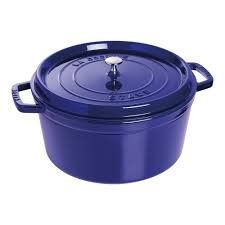 9-qt Round Dutch Oven - Dark Blue | Staub