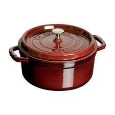 9-qt Round Dutch Oven - Grenadine | Staub