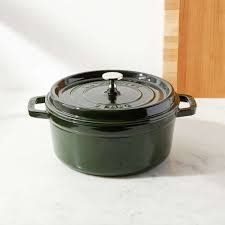 4-qt Round Dutch Oven - Basil | Staub
