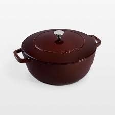 5-qt Essential French Oven - Grenadine | Staub
