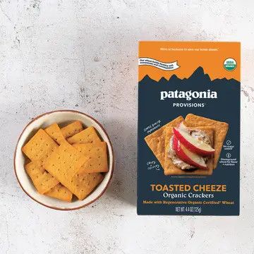Crackers - Organic Toasted Cheeze Crackers (4.4 oz box)