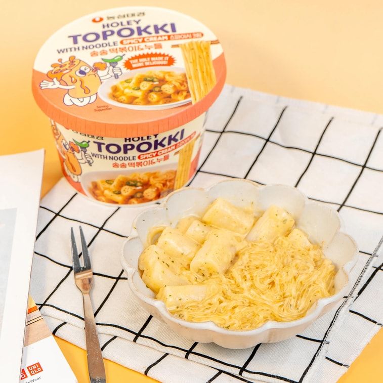 Holey Topokki With Glass Noodle - Instant Rice Cake with Vermicelli ,Spicy Cream Flavor , 4.16 oz