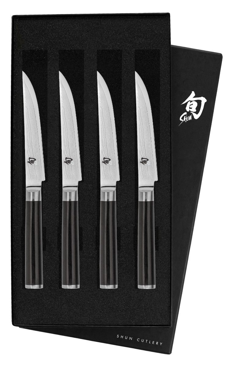 Classic 4 Pc Steak Knife Set: Four Steak Knives (DM0711) in a boxed set.