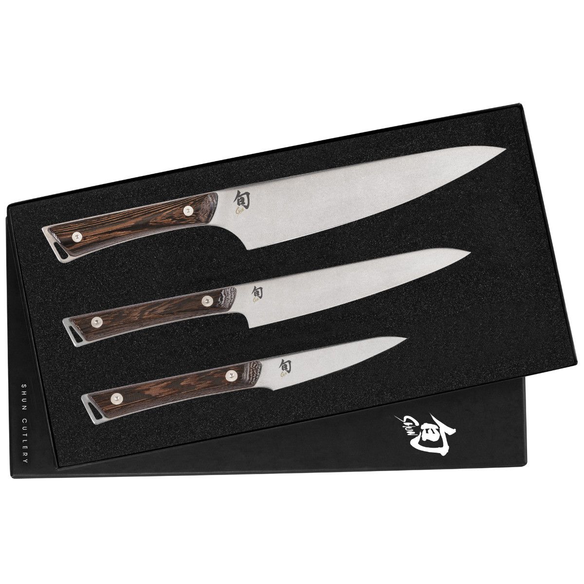 Kanso 3 Pc Starter Set: Paring 3.5", Utility 6", Chef's 8", in a boxed set.