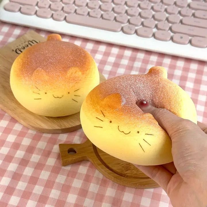Cat Bread Squishy – Soft &amp; Slow-Rebound Stress Toy | K-Wonderland