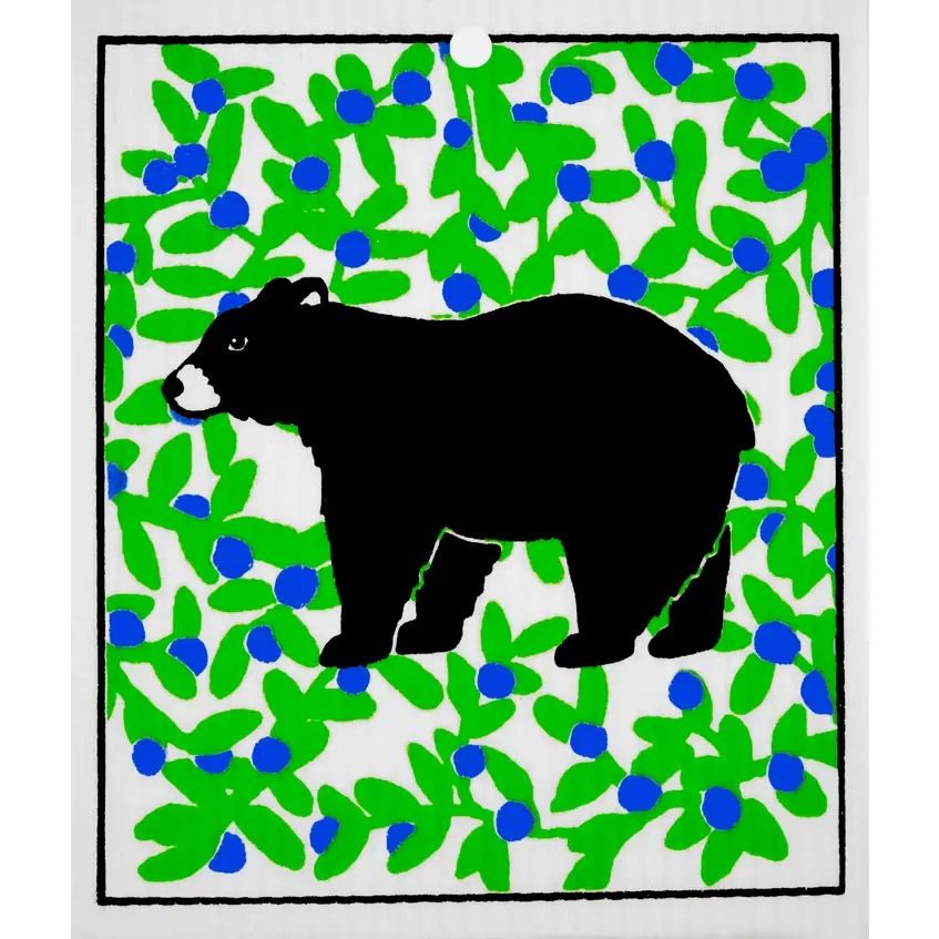 Black Bear w/Berries Swedish Wash Towel