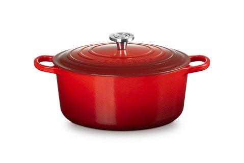Signature Round Dutch Oven - Cerise 9 qt. | Le Creuset