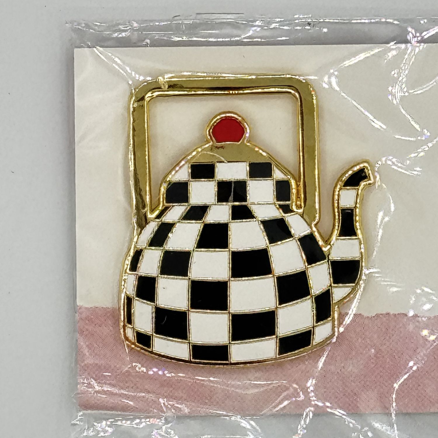Black Checked Teapot Needleminder