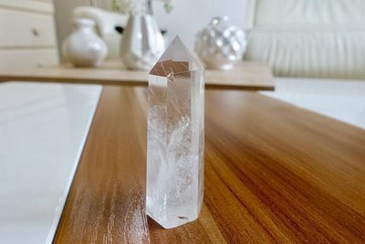 Power Generator: Healing Crystal Quartz Point Wand 40-60 mm