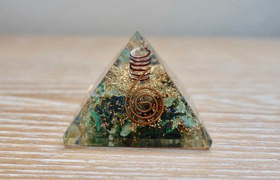 Enjoy Life to the Fullest Green Aventurine 50-60mm Orgone Pyramid