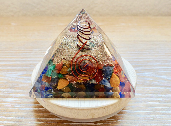 Chakras 50-60mm Orgone Pyramid