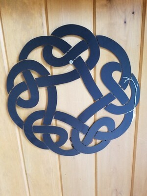 16&quot; diameter Celtic Knot
