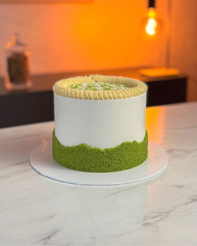 Tort Wegański Magiczny Las (Szpinakowy)