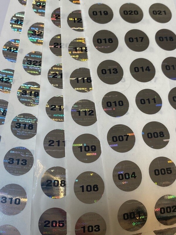 [QTY 500] .50 inch round bright silver tamper evident hologram labels *Numbered from 001 to 510