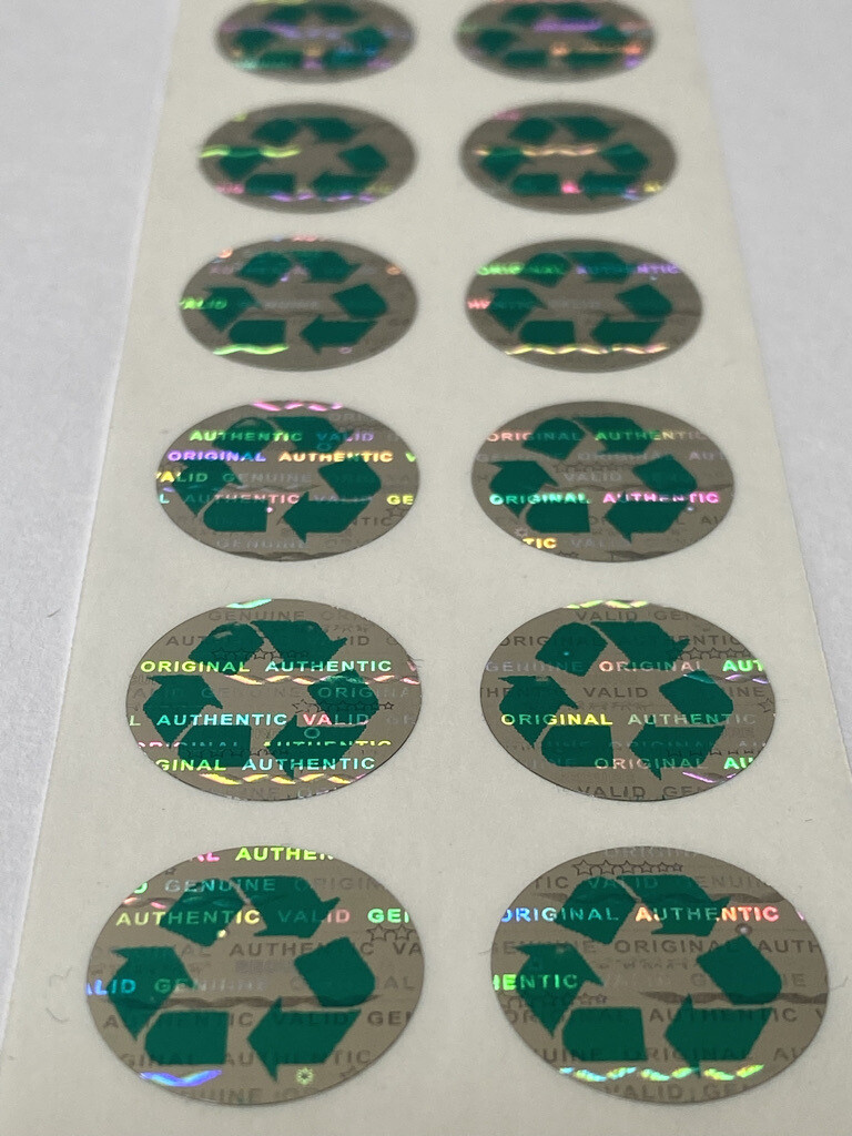 .625 inch round tamper evident hologram label w/ recycling symbol
